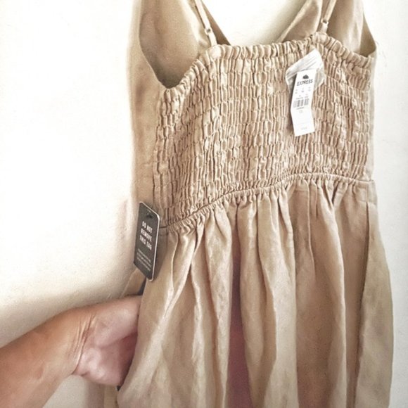 Express | NWT Linen-Blend Button Front Tie Midi Dress - Picture 9 of 16